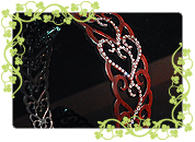 カチューシャ・デコ