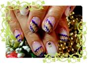 ピーコックネイル